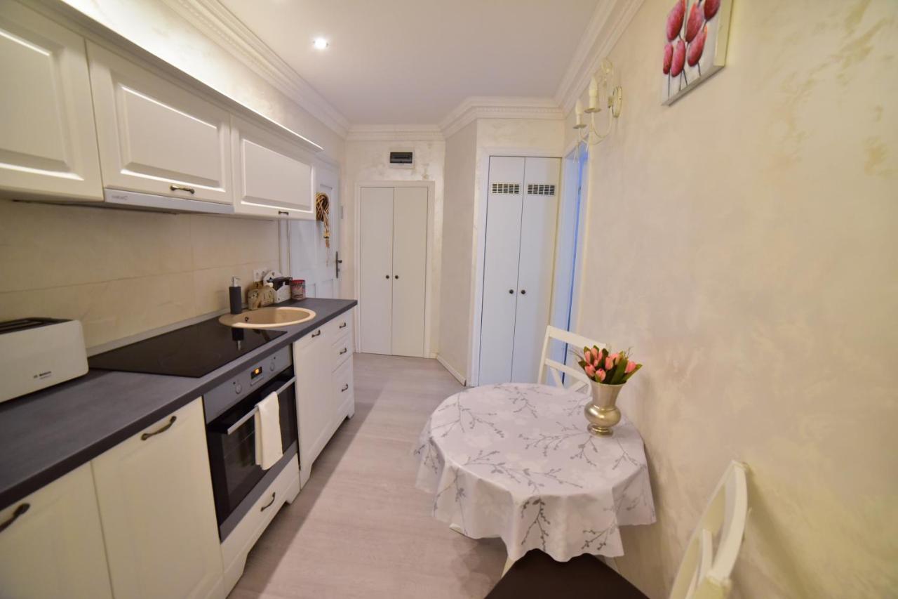 Timotei Apartment ซีบิว ภายนอก รูปภาพ